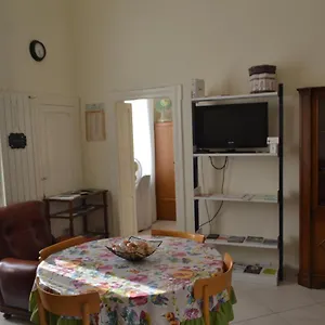 Apartament Angiulli 50, Bari